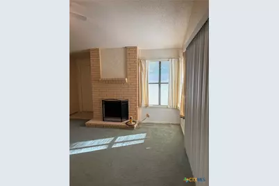 304 Rattan Drive, Victoria, TX 77901 - Photo 11