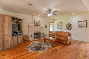 1690 Waterway Ln, New Braunfels, TX 78130 - Photo 5