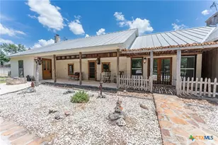 1690 Waterway Ln, New Braunfels, TX 78130 - Photo 31