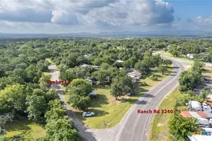 263 Timber Ln, Bandera, TX 78003 - Photo 13