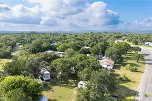 263 Timber Ln, Bandera, TX 78003 - Photo 17