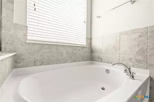 801 Green Meadow Dr, Harker Heights, TX 76548 - Photo 33