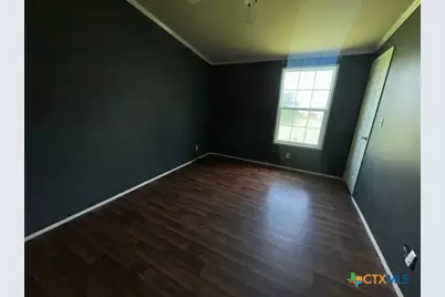 268 W Oaks, Victoria, TX 77905 - Photo 17