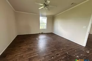 268 W Oaks, Victoria, TX 77905 - Photo 13