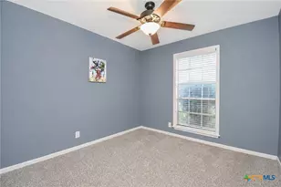 106 Hickory Knoll St, Victoria, TX 77901 - Photo 9