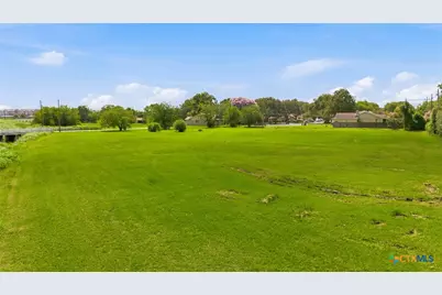 5903 Dairy Road, Victoria, TX 77904 - Photo 5