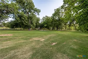 1228 Ervendberg Ave, New Braunfels, TX 78130 - Photo 25