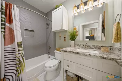 1228 Ervendberg Avenue #104, New Braunfels, TX 78130 - Photo 21