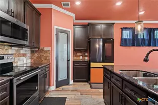 1602 Flatland Trl, Temple, TX 76502 - Photo 13