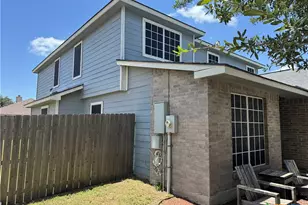 323 Big Hawk, New Braunfels, TX 78130 - Photo 3