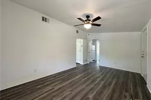 907 Southside Dr, Killeen, TX 76541 - Photo 9