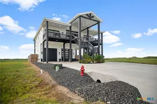 80 W Clear Water, Port O'Connor, TX 77982 - Photo 23