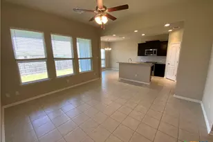1110 Lakeway Crossing Dr, Temple, TX 76502 - Photo 5