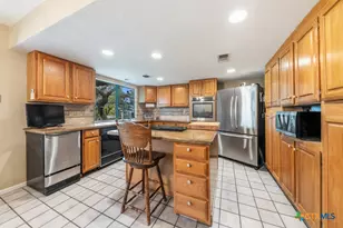 8017 Kenilworth Blvd, Spring Branch, TX 78070 - Photo 11
