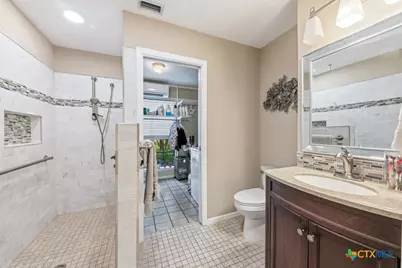 8017 Kenilworth Boulevard, Spring Branch, TX 78070 - Photo 15