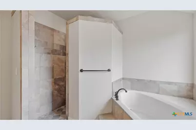 2262 Sun Chase Boulevard, New Braunfels, TX 78130 - Photo 25