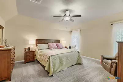 2262 Sun Chase Boulevard, New Braunfels, TX 78130 - Photo 19