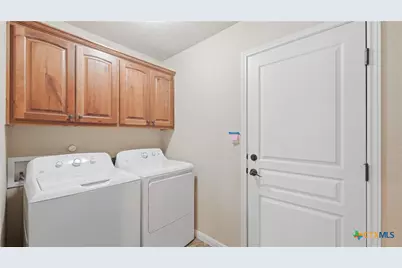 2262 Sun Chase Boulevard, New Braunfels, TX 78130 - Photo 17