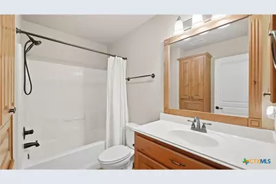 2262 Sun Chase Boulevard, New Braunfels, TX 78130 - Photo 31