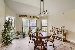 2262 Sun Chase Blvd, New Braunfels, TX 78130 - Photo 7