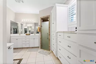 801 Treasure Oaks Road, Inez, TX 77968 - Photo 23