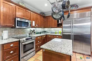 801 Treasure Oaks Rd, Inez, TX 77968 - Photo 11