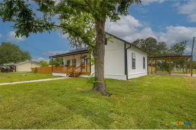 312 N Lavernia, Marion, TX 78124 - Photo 3