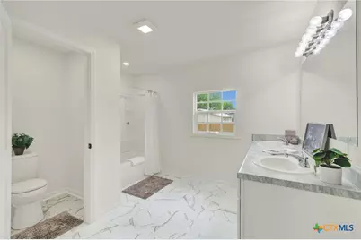 312 N Lavernia, Marion, TX 78124 - Photo 17