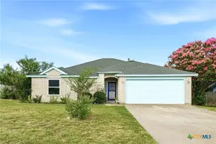 213 W Anderson Ave, Copperas Cove, TX 76522 - Photo 1