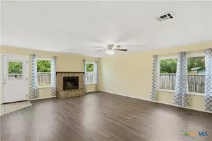 213 W Anderson Ave, Copperas Cove, TX 76522 - Photo 1