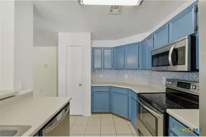 213 W Anderson Avenue, Copperas Cove, TX 76522 - Photo 3