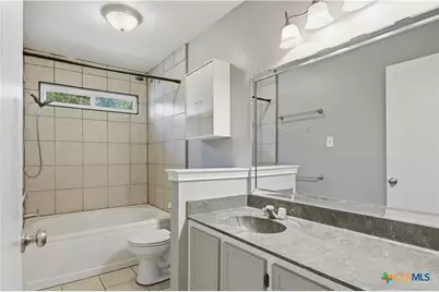 213 W Anderson Avenue, Copperas Cove, TX 76522 - Photo 9