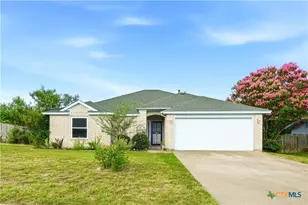 213 W Anderson Ave, Copperas Cove, TX 76522 - Photo 1