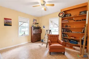 194 Club Dr, Victoria, TX 77905 - Photo 17