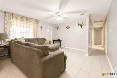 194 Club Drive, Victoria, TX 77905 - Photo 5