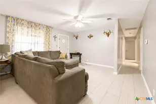 194 Club Dr, Victoria, TX 77905 - Photo 5