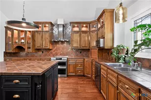 700 Willow Creek Rd, Salado, TX 76571 - Photo 15