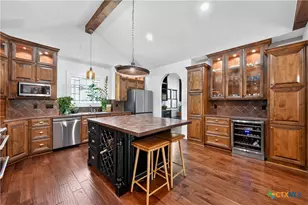 700 Willow Creek Rd, Salado, TX 76571 - Photo 17