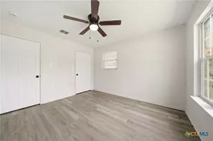 600 Garfield St, McGregor, TX 76657 - Photo 23