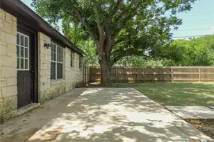 600 Garfield St, McGregor, TX 76657 - Photo 29