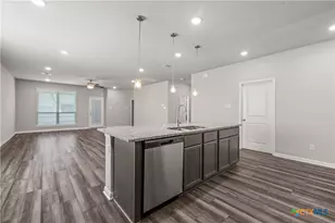 702 Hollyhock Dr, Temple, TX 76502 - Photo 9
