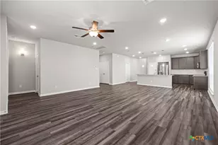 702 Hollyhock Dr, Temple, TX 76502 - Photo 13
