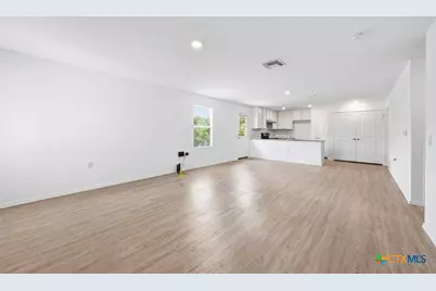 1355 Art Wall Way, San Antonio, TX 78221 - Photo 3
