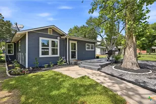 733 E Krezdorn St, Seguin, TX 78155 - Photo 37