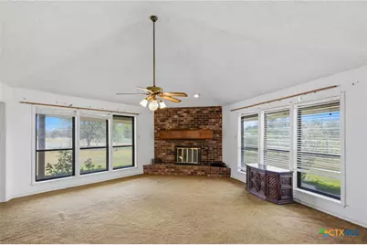 996 Carefree Drive, Victoria, TX 77905 - Photo 13
