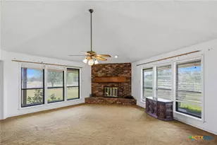 996 Carefree Dr, Victoria, TX 77905 - Photo 13