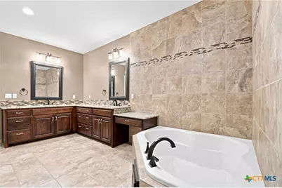 778 Haven Point Loop, New Braunfels, TX 78132 - Photo 25