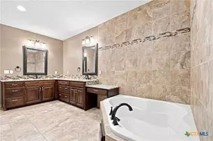 778 Haven Point Loop, New Braunfels, TX 78132 - Photo 25