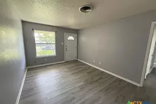 1204 S 7th St, Copperas Cove, TX 76522 - Photo 5