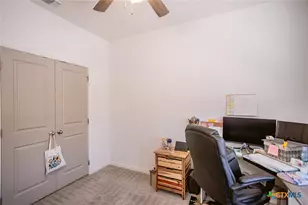 404 Brushy Creek, Victoria, TX 77904 - Photo 27
